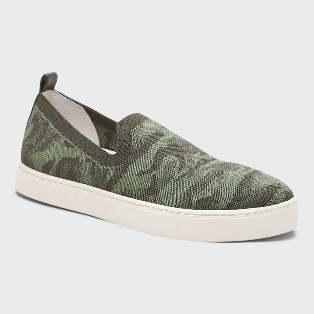 Banana Republic recycled knit slip on sneaker in olive camo